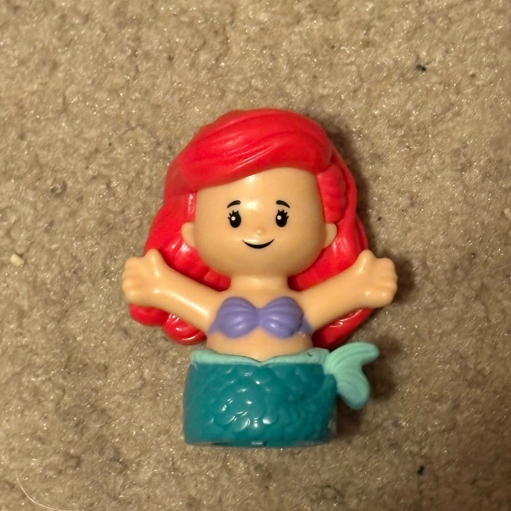 NWOT Disney’s Little People toys - Princess Ariel